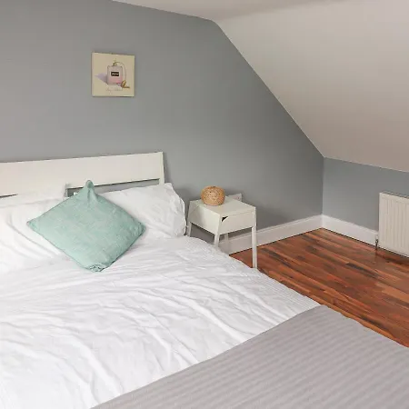 Silver Birch House Holiday home Laune Bridge