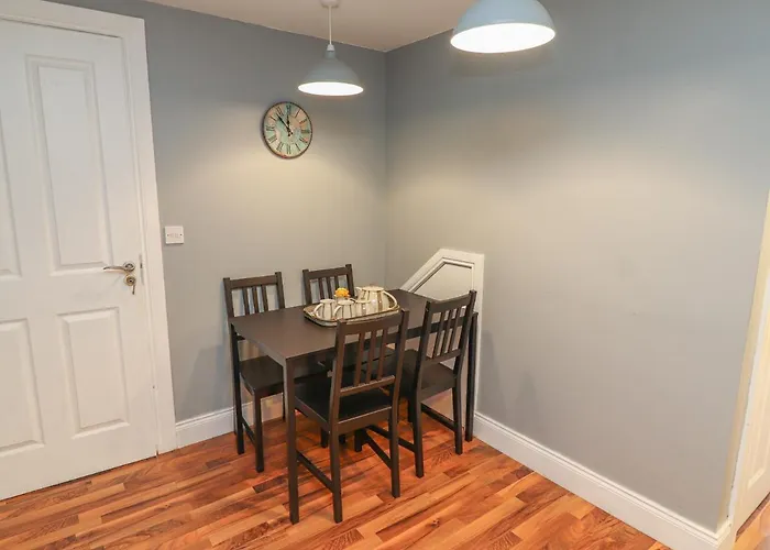 Tatil Evi Silver Birch House Laune Bridge